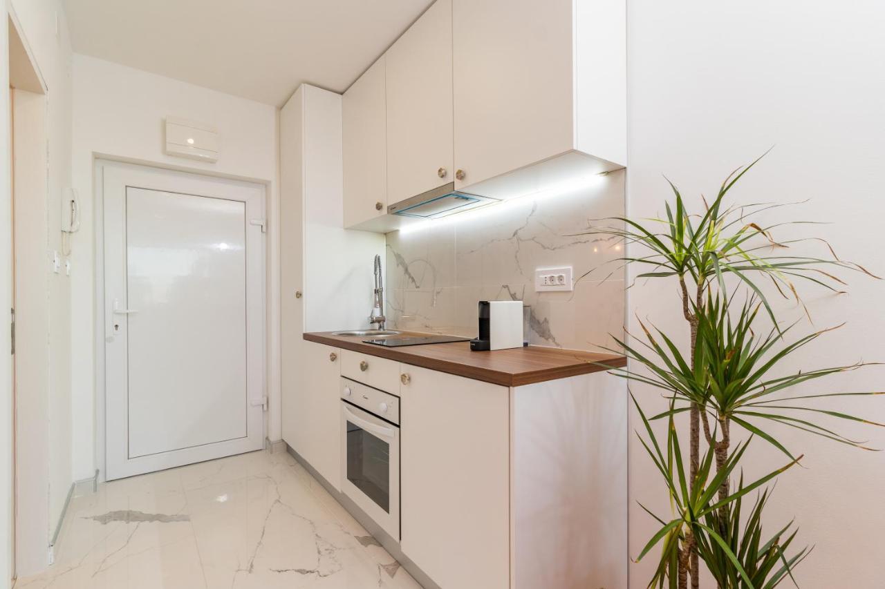 Top Floor Modern Apartment With Incredible Views Пула Экстерьер фото