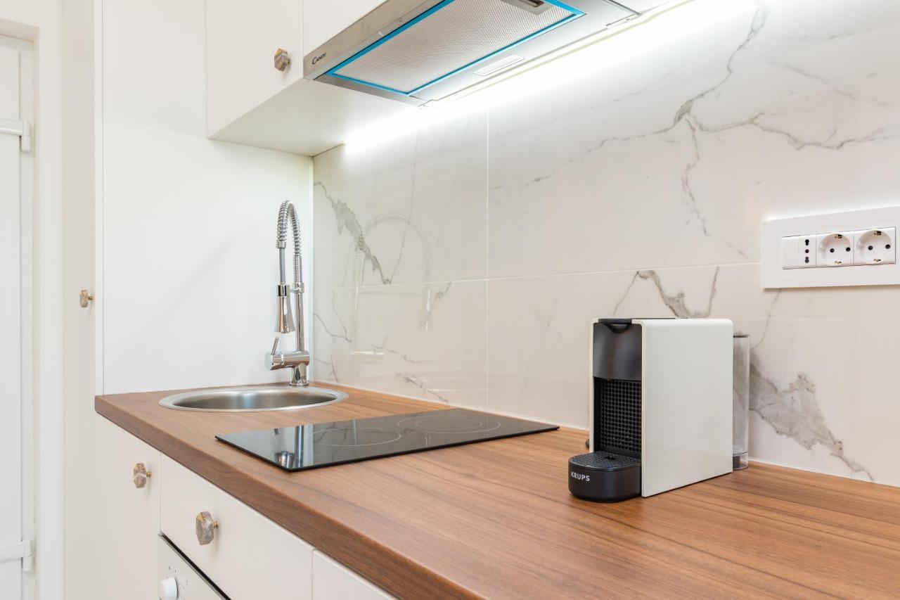 Top Floor Modern Apartment With Incredible Views Пула Экстерьер фото